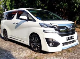 Jawa Tengah, Toyota Vellfire G 2016 kondisi terawat 2