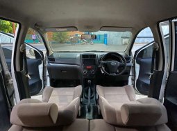 Jawa Tengah, jual mobil Daihatsu Xenia M DELUXE 2015 dengan harga terjangkau 5