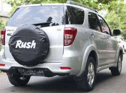 Mobil Toyota Rush 2010 G dijual, Banten 4