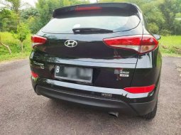 Banten, Hyundai Tucson XG CRDi 2017 kondisi terawat 10