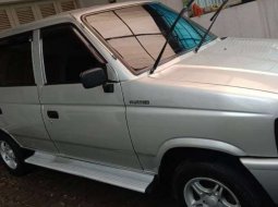 Mobil Isuzu Panther 1999 dijual, Jawa Barat 3