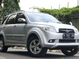 Mobil Toyota Rush 2010 G dijual, Banten 1