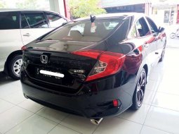 Jual mobil bekas murah Honda Civic ES 2017 di Jawa Timur 7