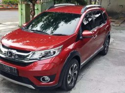 Jawa Timur, Honda BR-V E 2017 kondisi terawat 9