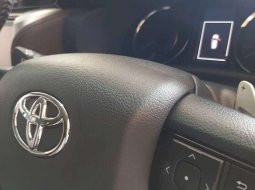 Jawa Timur, Toyota Fortuner VRZ 2019 kondisi terawat 17