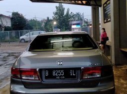 Jual Honda Accord 2005 harga murah di Banten 4