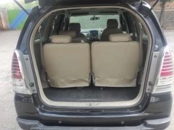 Mobil Toyota Kijang Innova 2011 G dijual, Jawa Timur 10