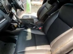 Dijual mobil bekas Honda Jazz RS, Jawa Timur  5