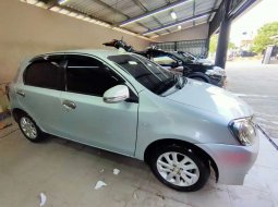 Mobil Toyota Etios Valco 2014 E terbaik di Jawa Barat 4