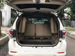 Mobil Toyota Fortuner 2014 dijual, Jawa Barat 5