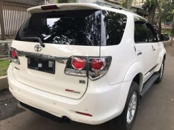 Mobil Toyota Fortuner 2014 dijual, Jawa Barat 3