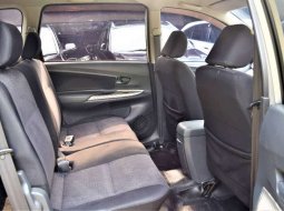 Mobil Toyota Avanza 2012 Veloz terbaik di DKI Jakarta 10