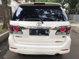 Mobil Toyota Fortuner 2014 dijual, Jawa Barat 2