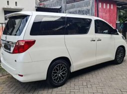 Jawa Timur, jual mobil Toyota Alphard G 2014 dengan harga terjangkau 2