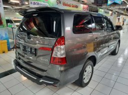 Jual Toyota Kijang Innova 2.5 G 2013 harga murah di Jawa Timur 10
