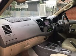 Mobil Toyota Fortuner 2014 dijual, Jawa Barat 7