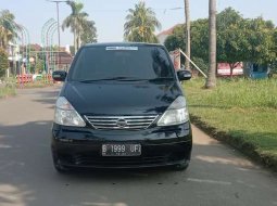 Banten, Nissan Serena 2010 kondisi terawat 9