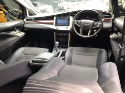 Toyota Kijang Innova Q 2016 Hitam 5