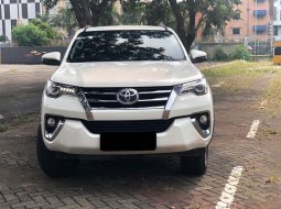 Toyota Fortuner 2.4 VRZ AT 2018 Putih 1