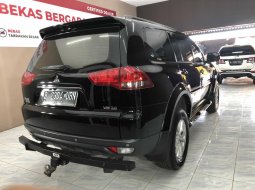 Mitsubishi Pajero Sport Dakar 4x2 AT Hitam 4