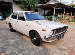 Mobil Toyota Corolla 1974 dijual, Jawa Tengah 2