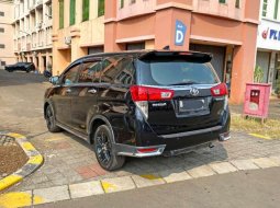 Mobil Toyota Venturer 2017 dijual, DKI Jakarta 5