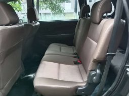 Mobil Daihatsu Xenia 2017 X dijual, Jawa Barat 9