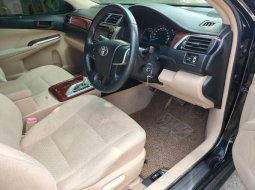 Jual cepat Toyota Camry 2.5 G 2012 di Jawa Timur 2