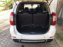 Mobil Toyota Avanza 2017 E dijual, Jawa Timur 5