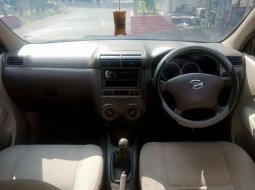 Jual cepat Daihatsu Xenia Xi DELUXE 2010 di Jawa Timur 5