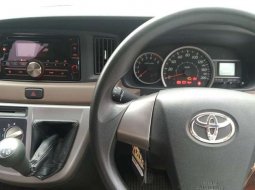 Jual mobil Toyota Calya G 2016 bekas, Jawa Barat 5