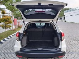 Mobil Honda HR-V 2019 S terbaik di Riau 12