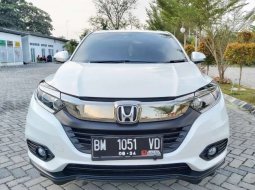 Mobil Honda HR-V 2019 S terbaik di Riau 4