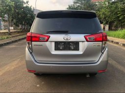 Mobil Toyota Kijang Innova 2017 terbaik di DKI Jakarta 13