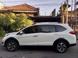 Bali, Honda BR-V E CVT 2018 kondisi terawat 4