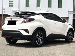 Mobil Toyota C-HR 2019 terbaik di DKI Jakarta 13