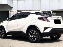 Mobil Toyota C-HR 2019 terbaik di DKI Jakarta 10