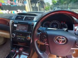 Toyota Camry 2014 DKI Jakarta dijual dengan harga termurah 6