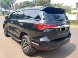 Dijual mobil bekas Toyota Fortuner VRZ, Jawa Barat  3