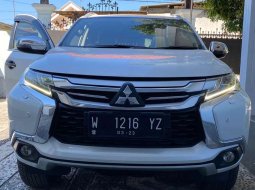 Jawa Timur, Mitsubishi Pajero Sport Dakar 2018 kondisi terawat 5