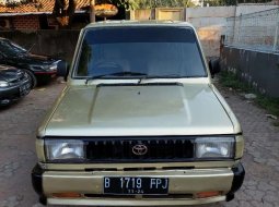 Jual mobil bekas murah Toyota Kijang 1989 di DKI Jakarta 4
