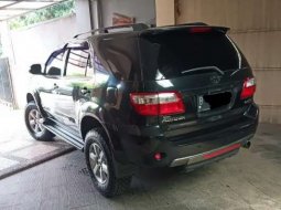 Banten, jual mobil Toyota Fortuner 2011 dengan harga terjangkau 2
