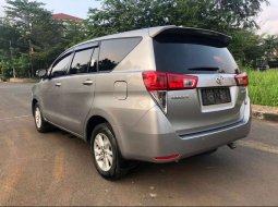 Mobil Toyota Kijang Innova 2017 terbaik di DKI Jakarta 15