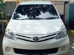 Jawa Barat, Daihatsu Xenia X 2015 kondisi terawat 3