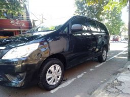 Toyota Kijang Innova 2014 Jawa Barat dijual dengan harga termurah 4