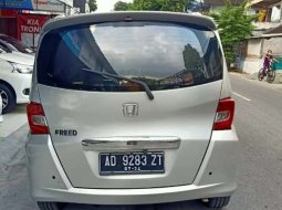 Jawa Tengah, jual mobil Honda Freed PSD 2012 dengan harga terjangkau 8