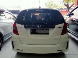 Jawa Timur, jual mobil Honda Jazz 2011 dengan harga terjangkau 5