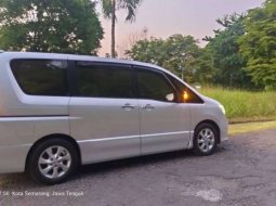 Mobil Nissan Serena 2014 X terbaik di Jawa Tengah 15