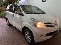 Jual cepat Toyota Avanza G 2011 di Jawa Timur 5