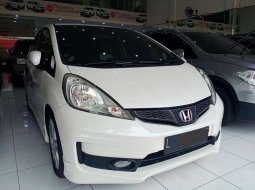 Jawa Timur, jual mobil Honda Jazz 2011 dengan harga terjangkau 2